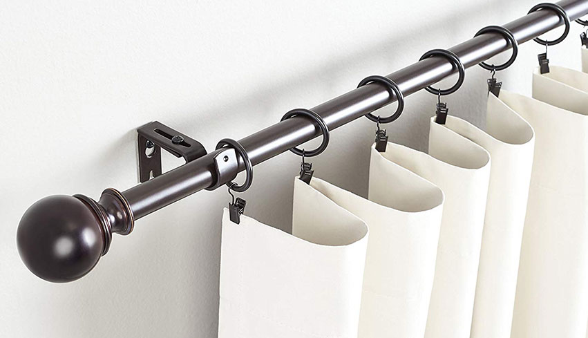 Curtain rod