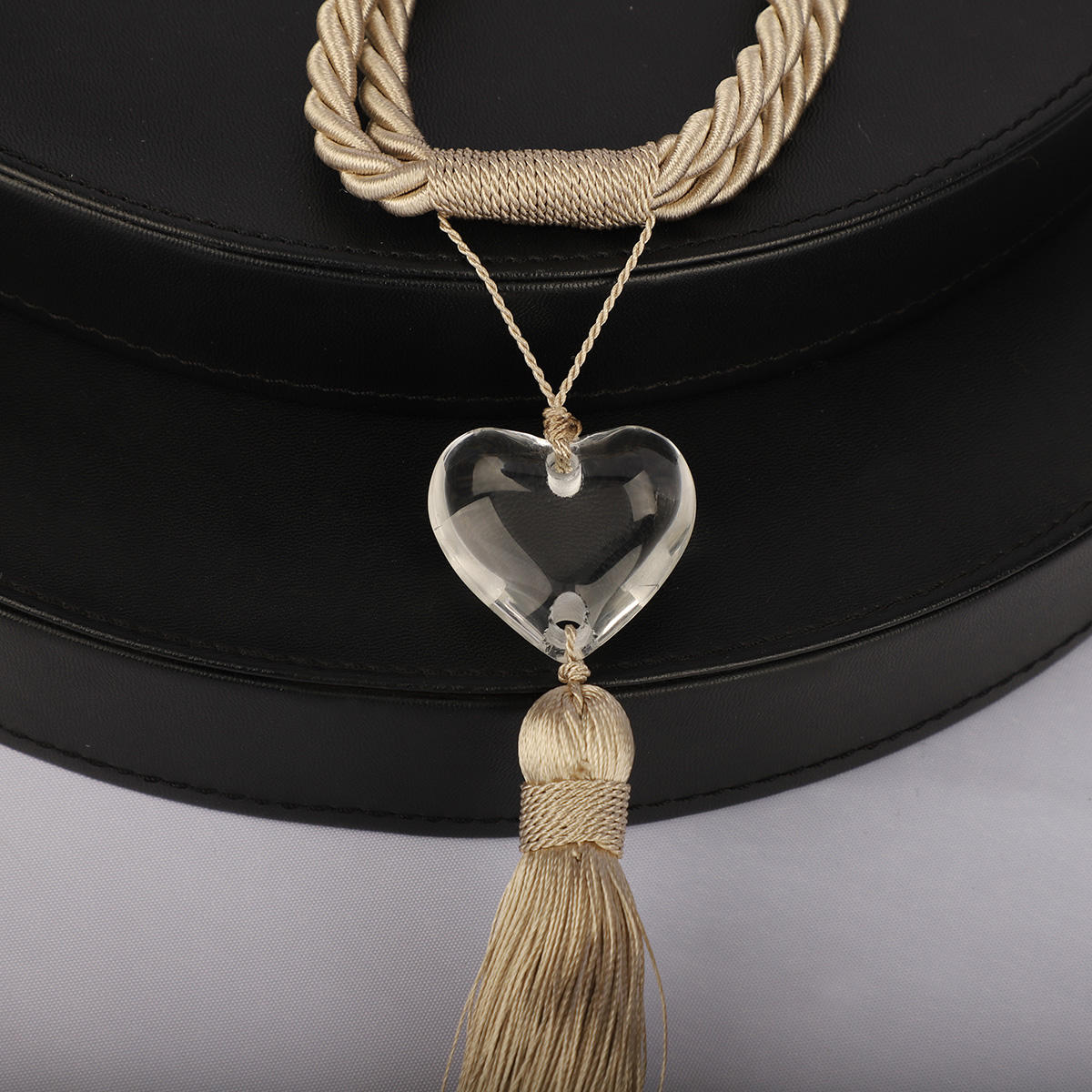 Modern Crystal for Love Curtain Tiebacks for Home Decor Wholesale Factory Sale Tassel Curtain Tieback for Living Pole