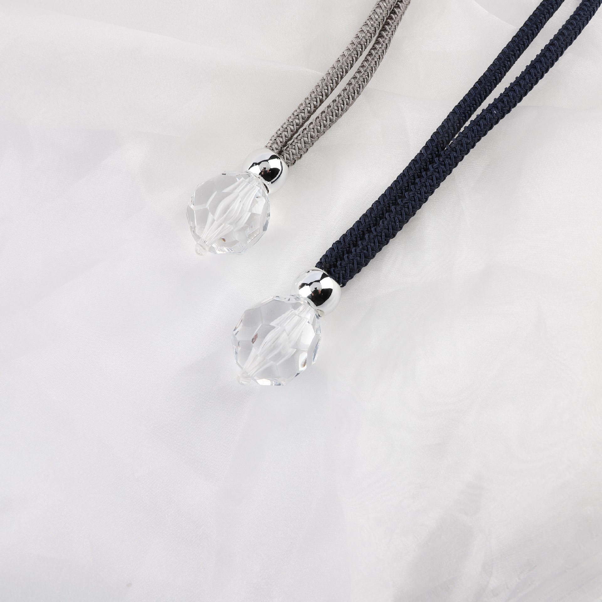 Designer Pick Custom Cream White Aesthetic Feeling Blackout Curtain Tie Back Classic Design for Curtain Poles Tracks Accessories