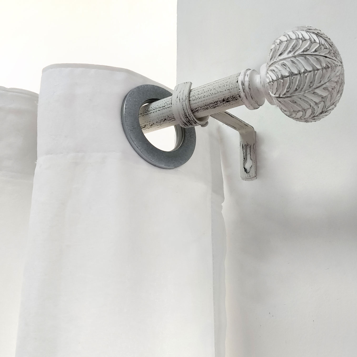 Hot Sale Modern Design Resin Curtain Accessory Rod with Finial Factory Wholesale for Decorative Curtains