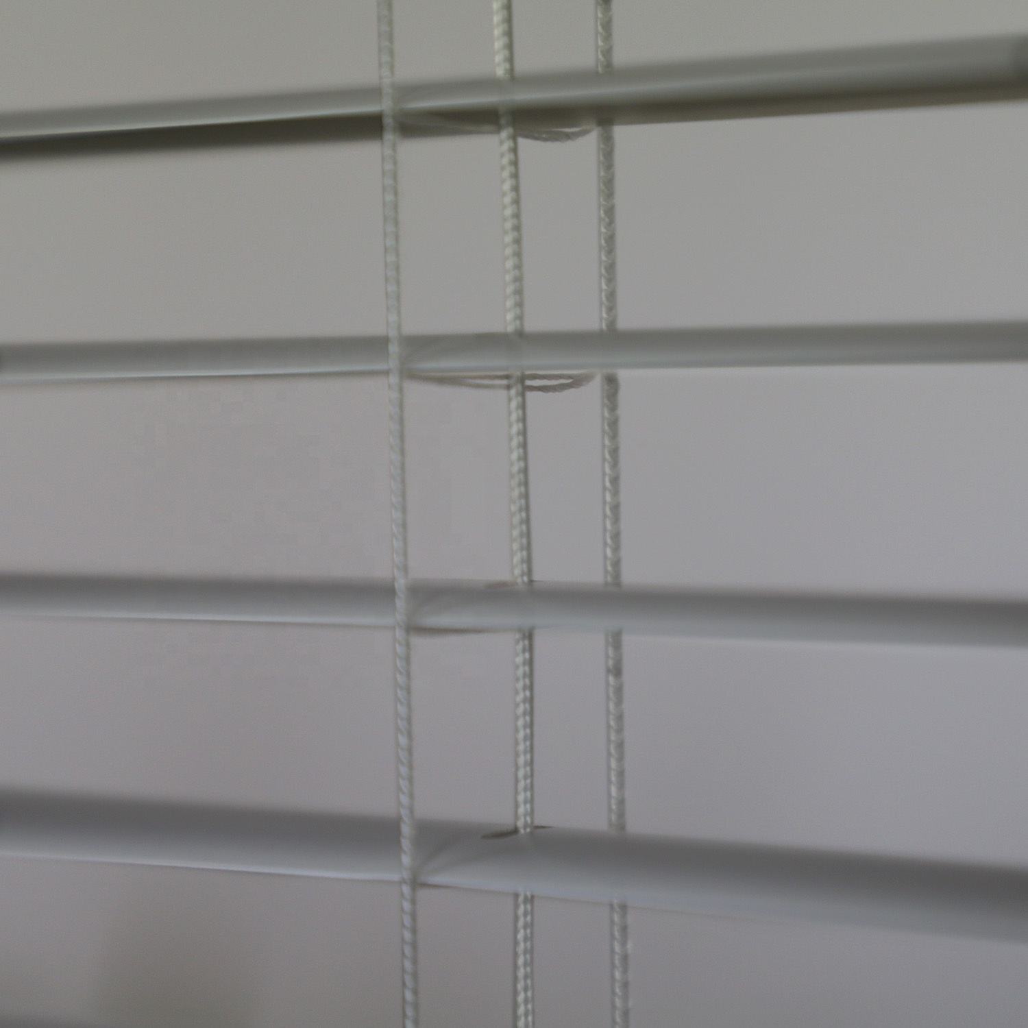 Eco-friendly Smartop VBPL1030 Manual PVC Venetian Blinds Modern Indoor Window French Window Blackout Shades Waterproof Black