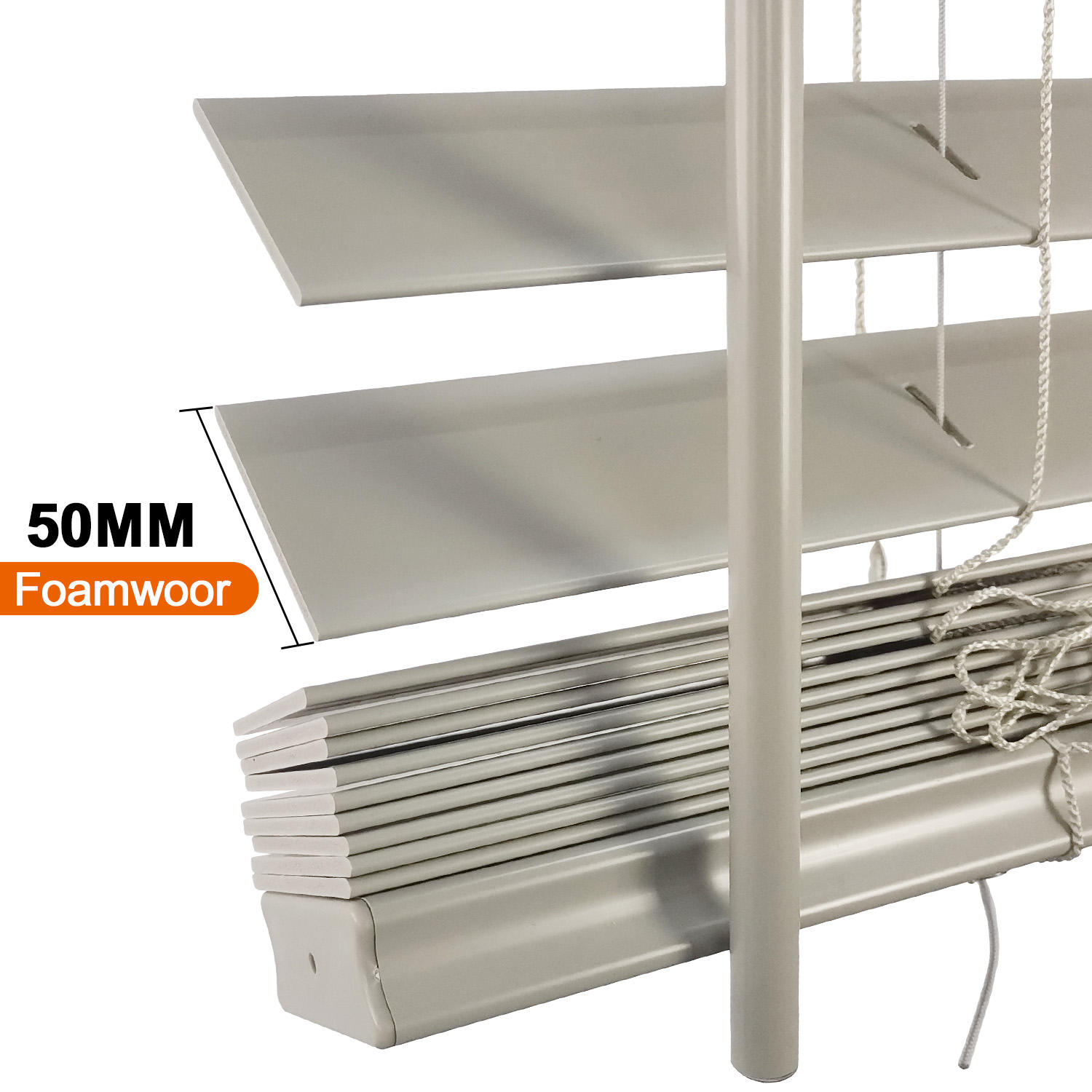 Custom 50mm Modern Venetian Blinds Blackout Roller Shades for Windows Built-in Installation Type Horizontal Pattern