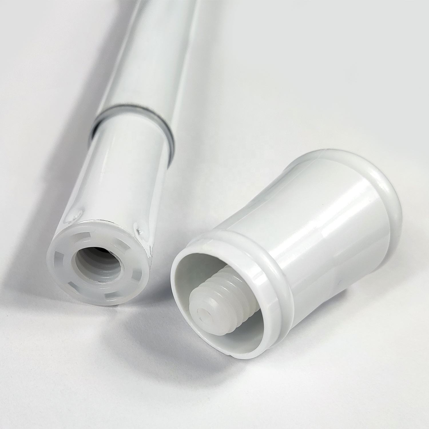 SMARTOP Factory Direct Supply Adjustable Bathroom Shower Curtain Pole Customizable Design Metal Aluminum Twist-lock Easily