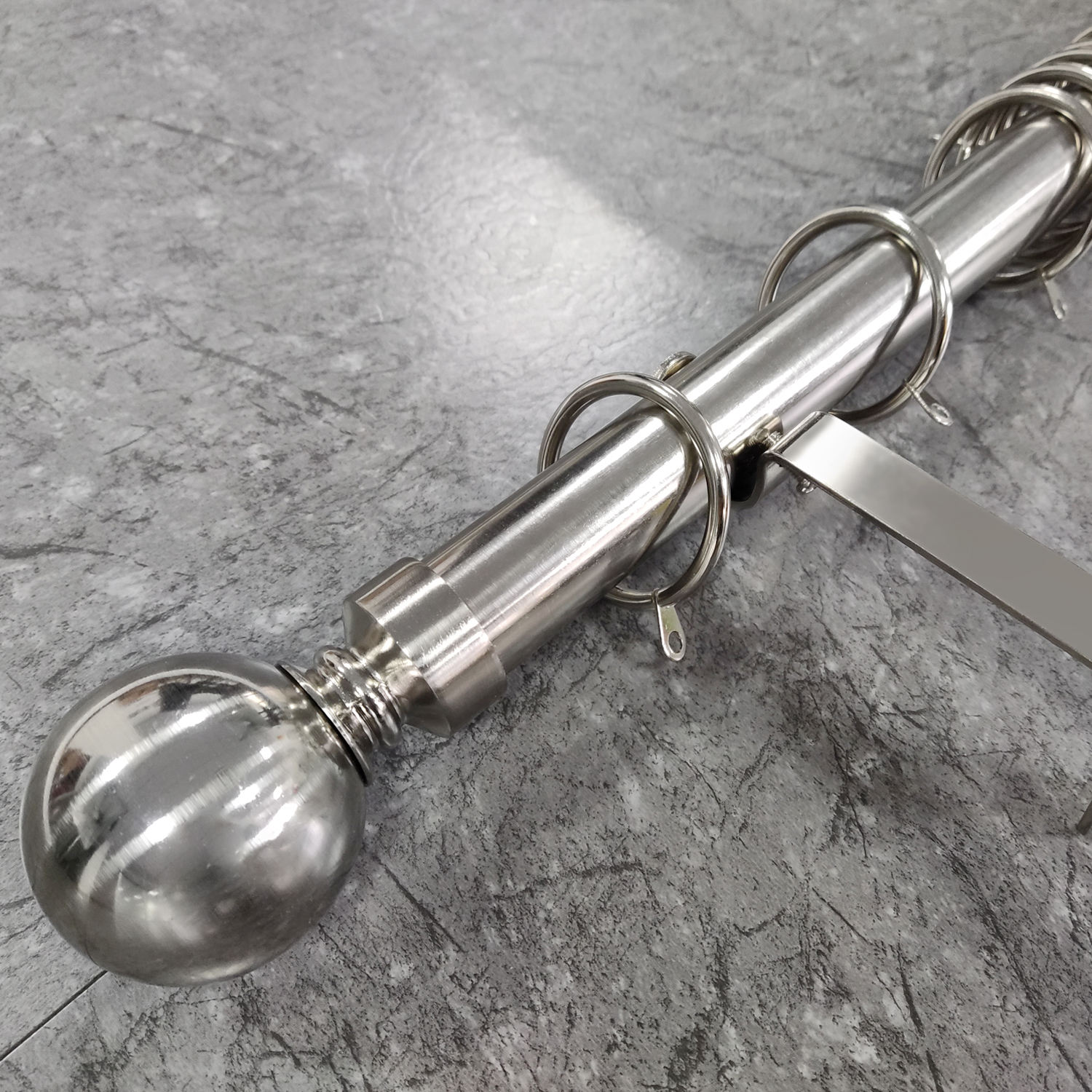 High Quality Custom European Style Adjustable Metal Curtain Rod Pole Set Modern Design Easy Installation Factory Direct Sale