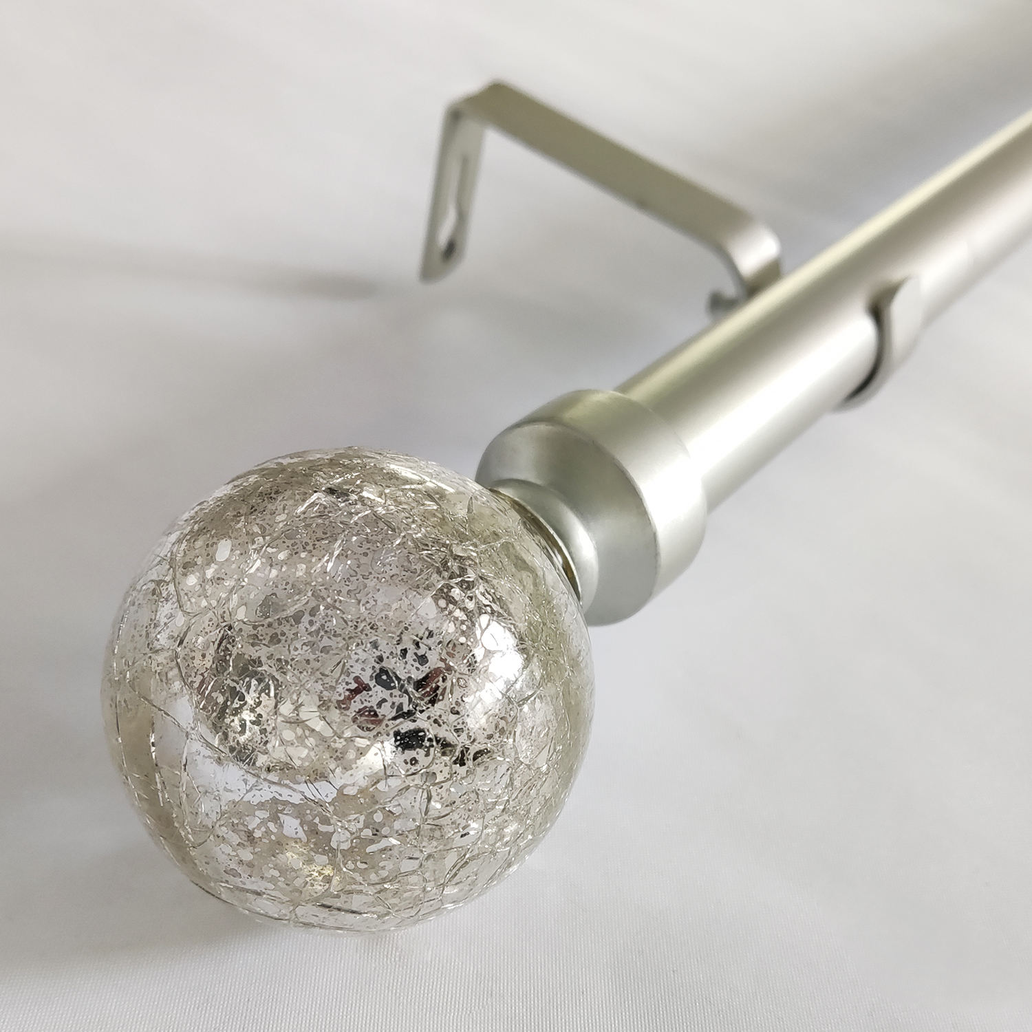 Customize Window Decoration Curtain Pole Metal Extendable Curtain Pole