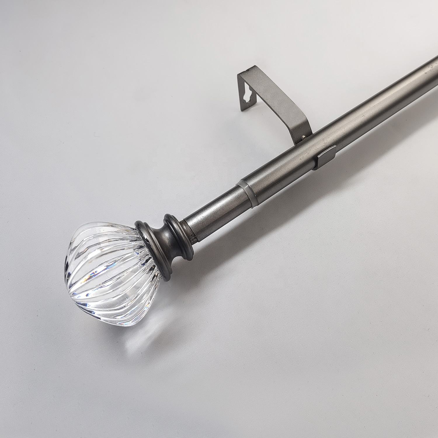 Great Quality Crystal Shining Acrylic Decorative Curtain Rods Sets Custom Modern Curtain Poles Wholesale Metal Curtain Rods