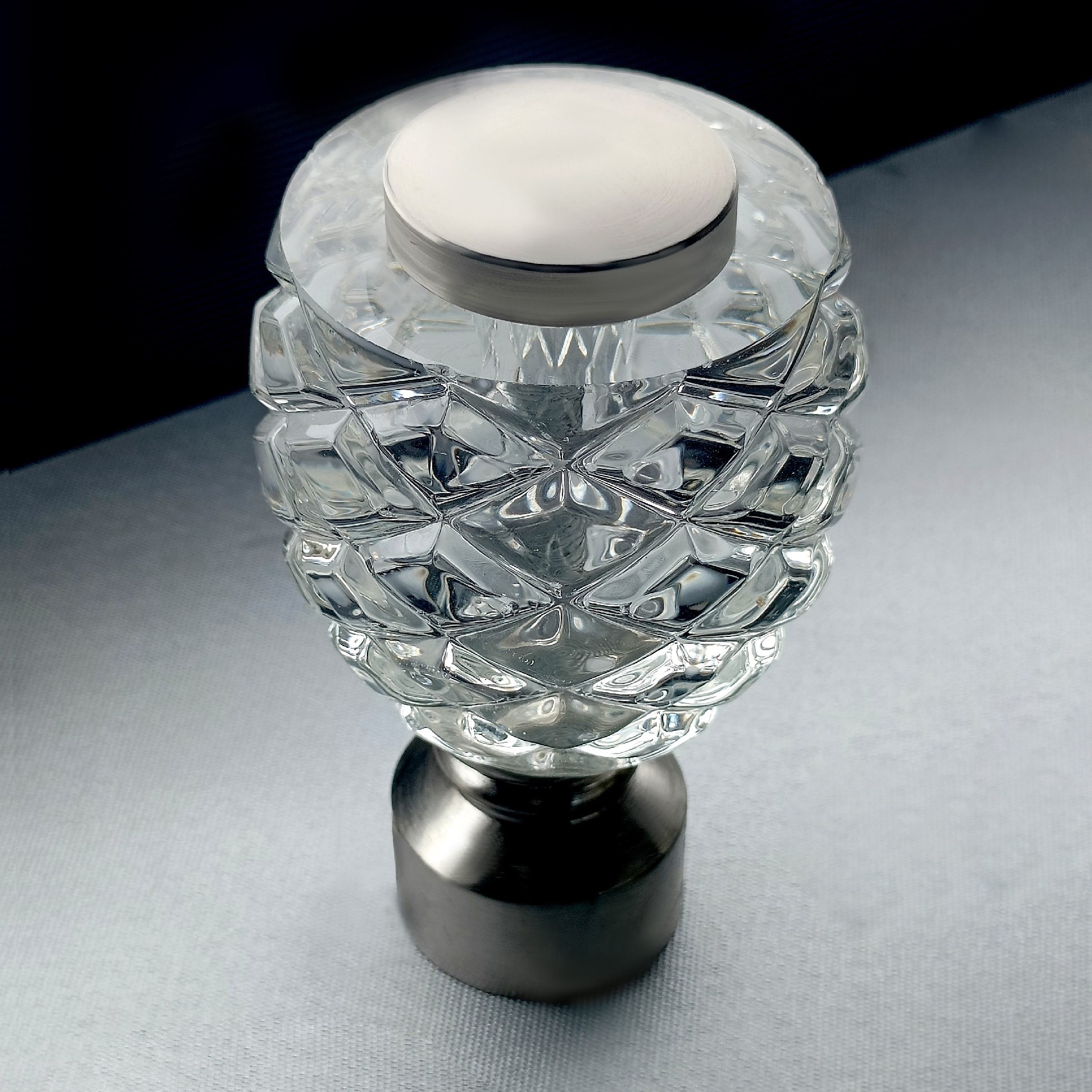 Luxury Modern Design Silver Customized Metal Drapery Rod Set Crystal Curtain Pole Custom Painting Luxury Customized Curtain Pole