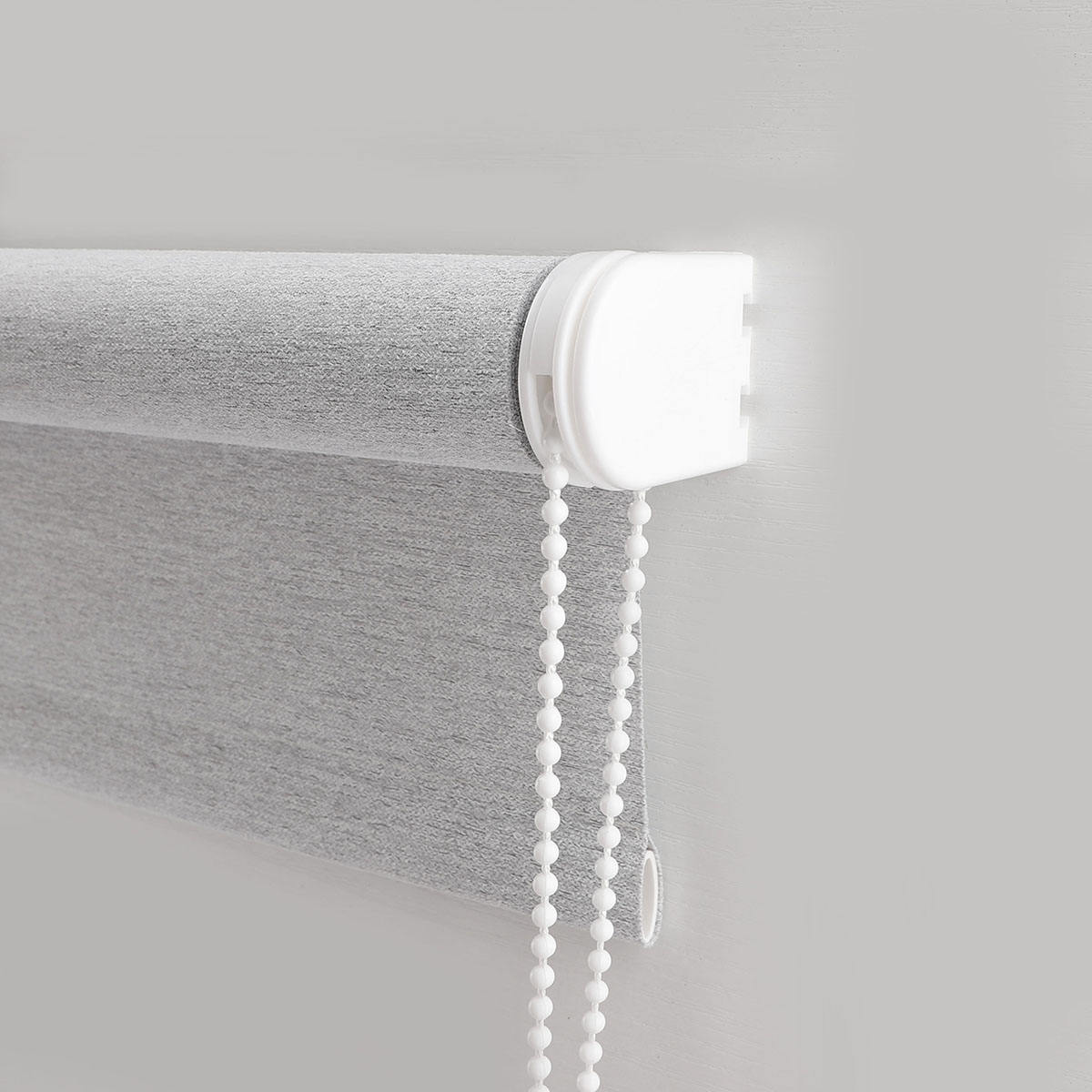 Modern Design Manual Window Translucent White Roller Blinds Wholesale Manufacture Roller Blinds Shades Shutters for Window