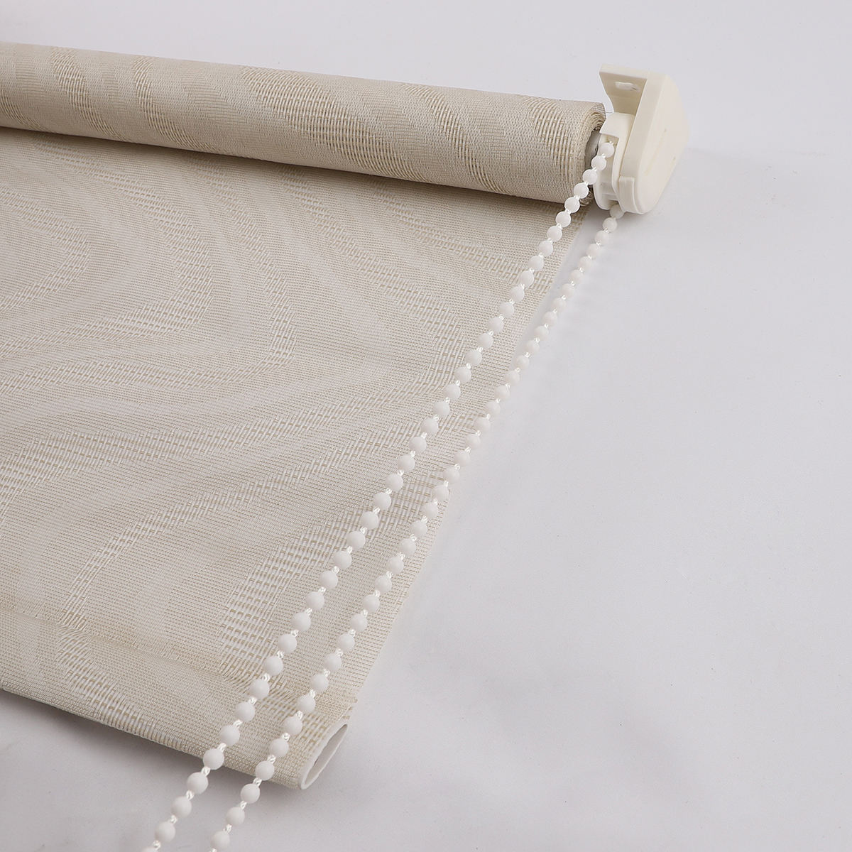 Hot Sale Translucent Soft Sunlight Fabric Window Shade Free Sample Plain Roller Blinds Shades Shutters for Window