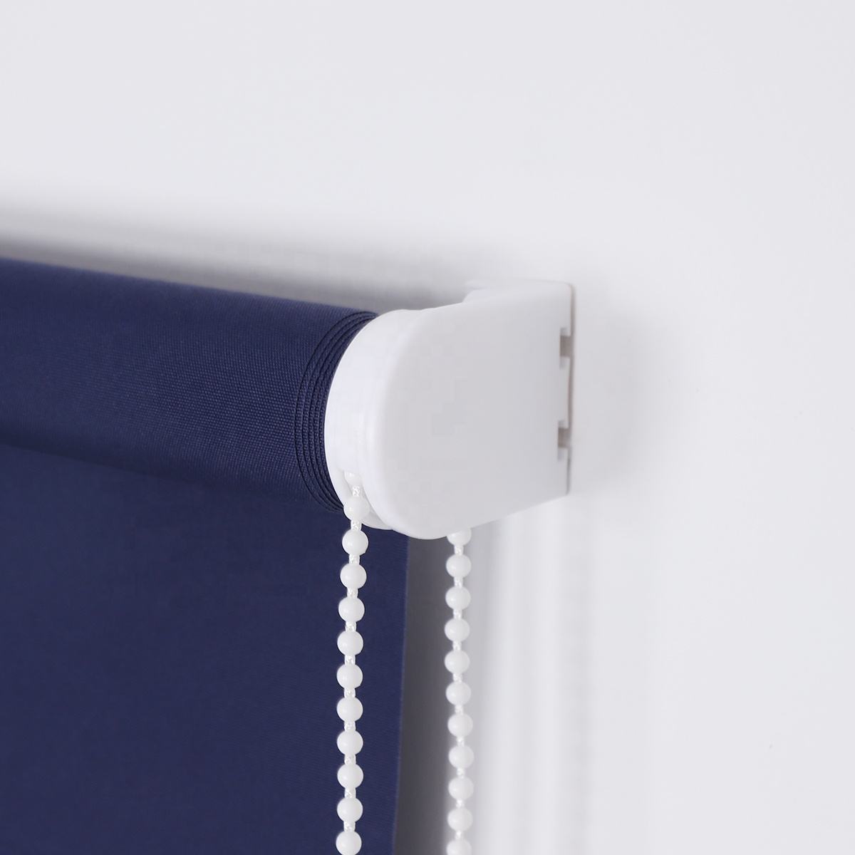 Factory Best Selling Blackout Roller Blinds Classic Plain Polyester Window Roller Blinds Blackout Shades Slutter Built-In